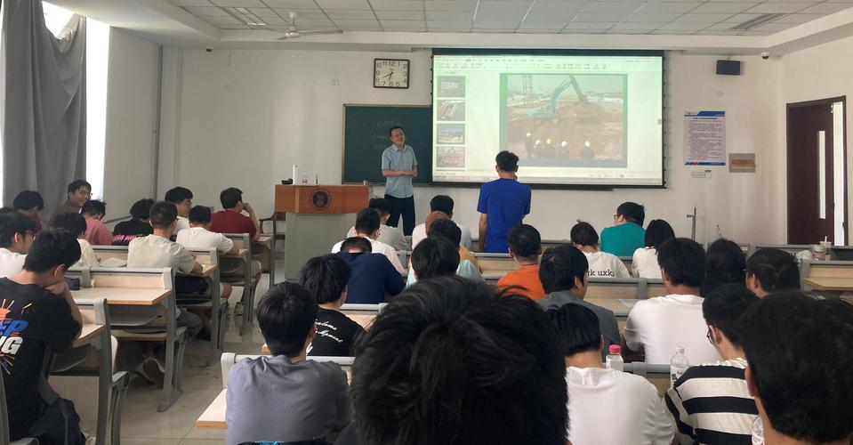 我院邀请河北理工工程管理咨询慈慧强来校交流